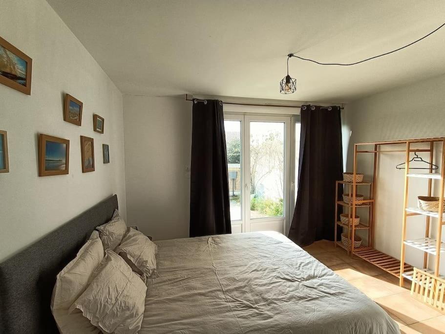 Maison 6 Pers Proche Plage De Tanchet La Pironniere Luaran gambar